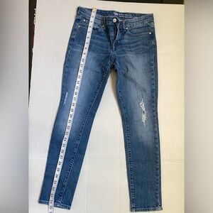 GAP Dark Blue Skinny Jeans with Light Distress